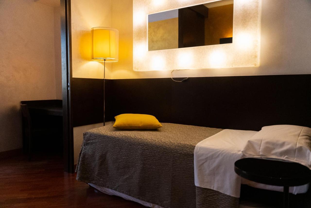 Hotel Re Di Roma Exterior photo
