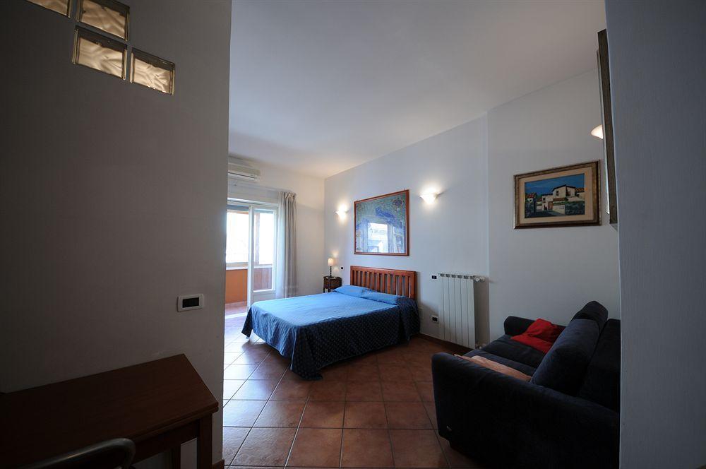 Hotel Re Di Roma Exterior photo