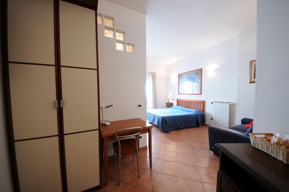 Hotel Re Di Roma Exterior photo