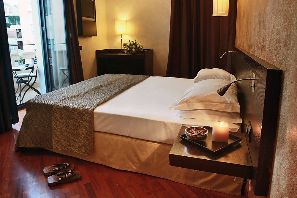 Hotel Re Di Roma Exterior photo